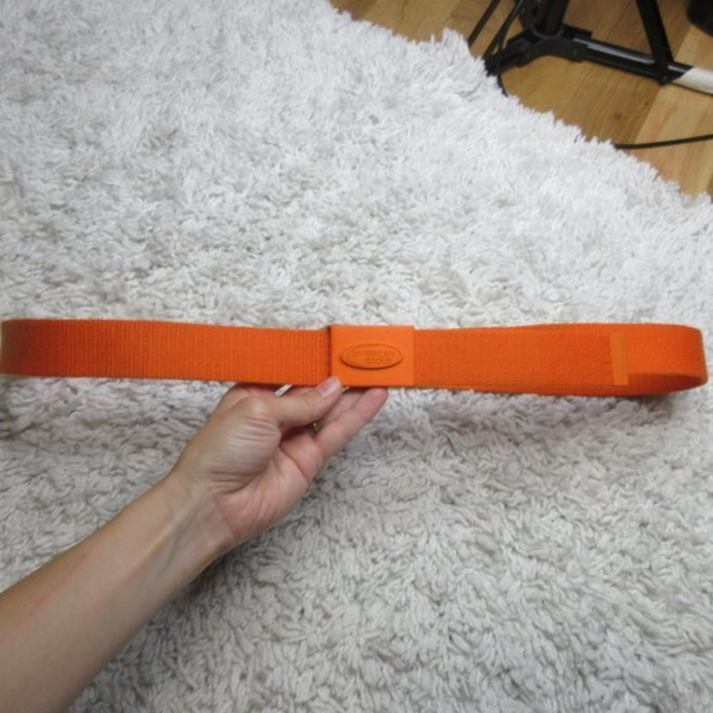 American Eagle orange web‎ belt